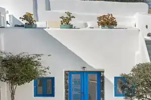 Crown Of Fira, Фира