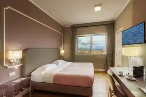Mercury Rooms, Кальяри