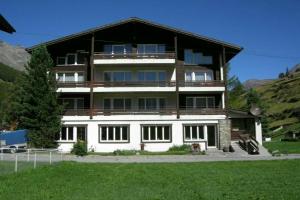 Apartmenthaus Atlas, Саас-Грунд