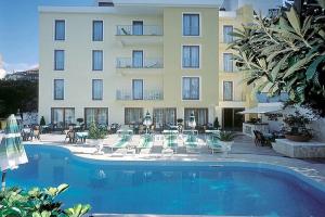Hotel «Albatros», Пьяно-ди-Сорренто