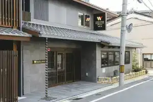 Hotel «Wing International Premium Kyoto Sanjo», Киото