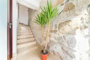 Apartments Perla, Сплит