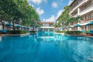 Doubletree By Hilton Phuket Banthai Resort - Sha Extra Plus