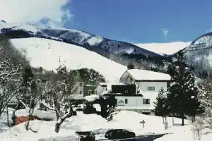 Hakuba Landmark Happo Lodge, Хакуба