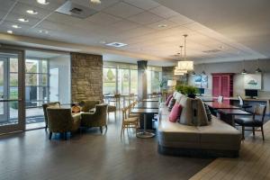 Home2 Suites by Hilton Bellingham Airport, Беллингхем