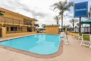 Travelodge by Wyndham Oceanside, Оушенсайд