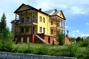 Дом Настоятеля, Завод Михайловский