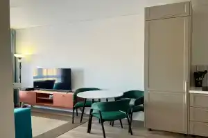 Business & Travel Aparts, Щербинка