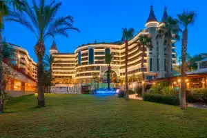 Kirman Leodikya Resort, Окурджалар