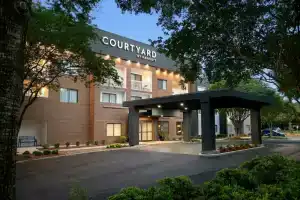 Courtyard by Marriott Lafayette Airport, Лафайетт