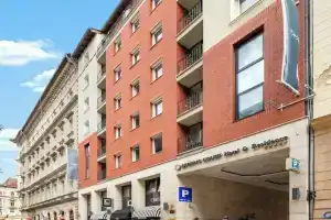 Queen's Court Hotel & Residence, Будапешт