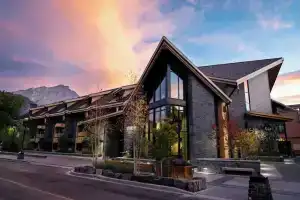 Peaks Hotel and Suites, Банфф