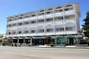 Zephyros Hotel, Кос