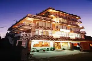 Himalaya Apartment Hotel, Патан