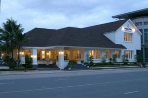 The Tide Resort, Ангсила