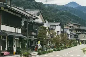 Hanamurasaki, Яманака