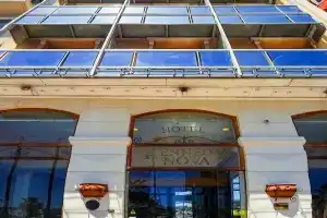 Hotel Kennedy Nova, Гзира