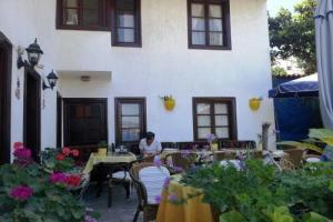 Cennet Pension, Кушадасы