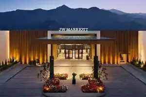 Habtoor Grand Resort, Autograph Collection, Дубай