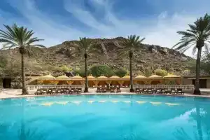 The Canyon Suites at The Phoenician, Luxury Collection, Скоттсдейл
