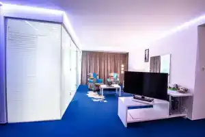 Marshal Garden Hotel, Бухарест