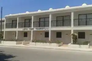 Lefki Tree Tourist Apartments, Пафос