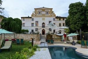 Villa Balis Crema, Верона
