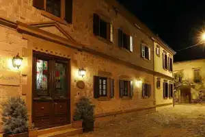 Мини-отель «YundAntik Cunda Konaklari», Айвалык