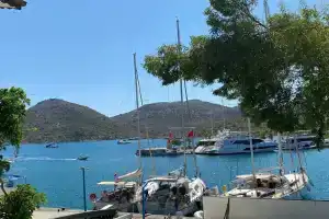 Trakheıa restaurant& butik otel, Бозбурун