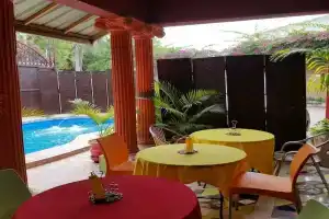 Daniella Inn Hotel, Порт-О-Пренс