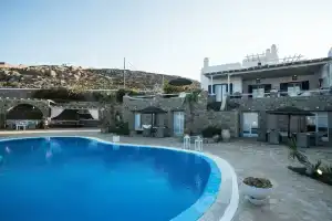 Navy Blue Suites, Агиос Иоаннис
