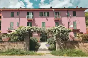 La Casa dei Carrai, Питильяно