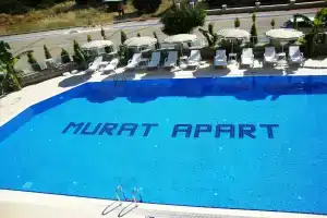 Murat Apart, Ичмелер