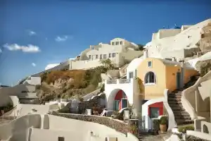 Lava Oia's, Ия