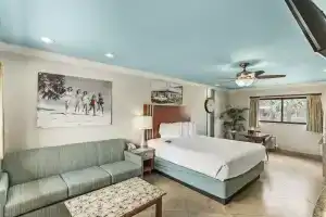Plaza Beach Hotel Beachfront Resort, Сент-Питерсберг Бич