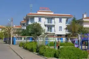 Koz Marigold Suites & Apartments, Чешме