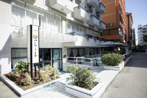 Hotel «Sahib», Каттолика