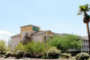 Siegel Select Tucson, Тусон