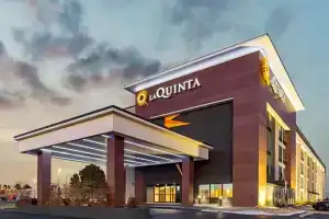 La Quinta Inn & Suites by Wyndham Denver Aurora Medical, Аврора