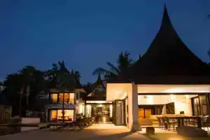 Baan Chom Tawan Villa, Талинг-Нгам-Бич