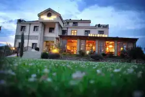 Hotel «Aria», Подгорица