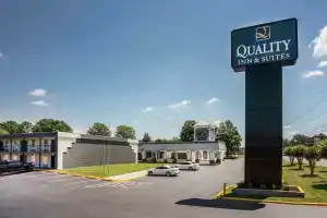 Quality Inn & Suites University Area, Шарлотт
