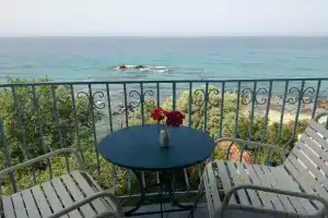 Madalenas B&b, Пелекас