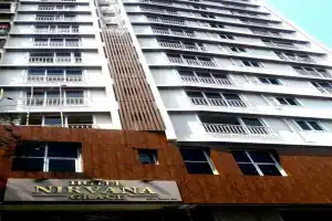 Отель «Fabexpress Nirvana Grace Vile Parle East», Мумбаи