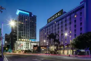 E-Central Downtown Los Angeles Hotel, Лос-Анджелес