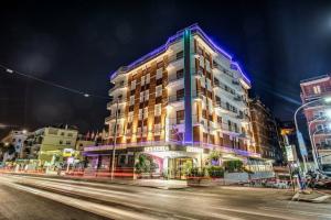 Hotel «Pacific», Рим