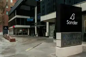 Sonder Rideau, Оттава