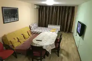 Ori Apart, Пловдив
