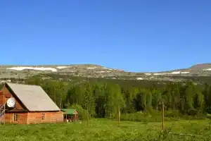 База отдыха «Звезда» в Карпинском районе