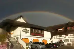 Hotel- Restaurant Der Einsiedelhof, Бюль